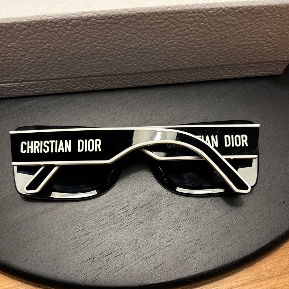 Dior Pacific Sunglasses - Picture 4 of 7